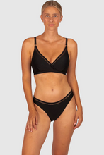 Load image into Gallery viewer, Rococco D-E Cup Ladder Lace Wrap Bikini Bra Top