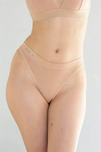 Load image into Gallery viewer, Nat'V Basics Cheeky G