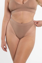 Load image into Gallery viewer, Nat'V Basics Cheeky G