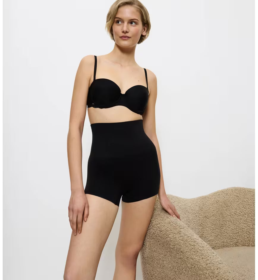 Soft Sculpt Bandeau Short