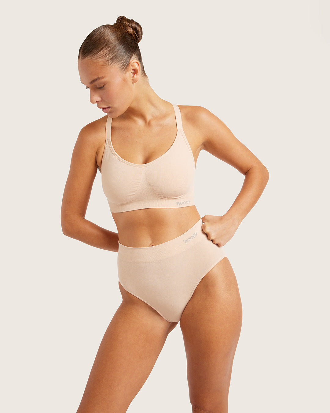 Full Bust Wireless Racerback Bra