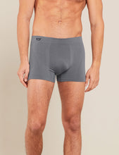 Load image into Gallery viewer, Men&#39;s Seam Free Boxer Breifs
