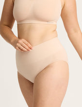 Load image into Gallery viewer, Boody Shaper High Cut Full Briefs
