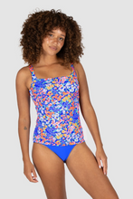 Load image into Gallery viewer, Biarritz Multi Singlet
