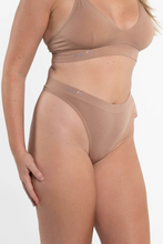 Load image into Gallery viewer, Nat&#39;V Basics Cheeky G
