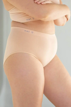 Load image into Gallery viewer, Nat&#39;V Classic Brief
