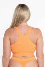 Load image into Gallery viewer, Nat&#39;V Racer Crop
