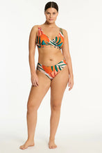 Load image into Gallery viewer, Sea Level Tropaluxe Cross Front Multifit  Bra

