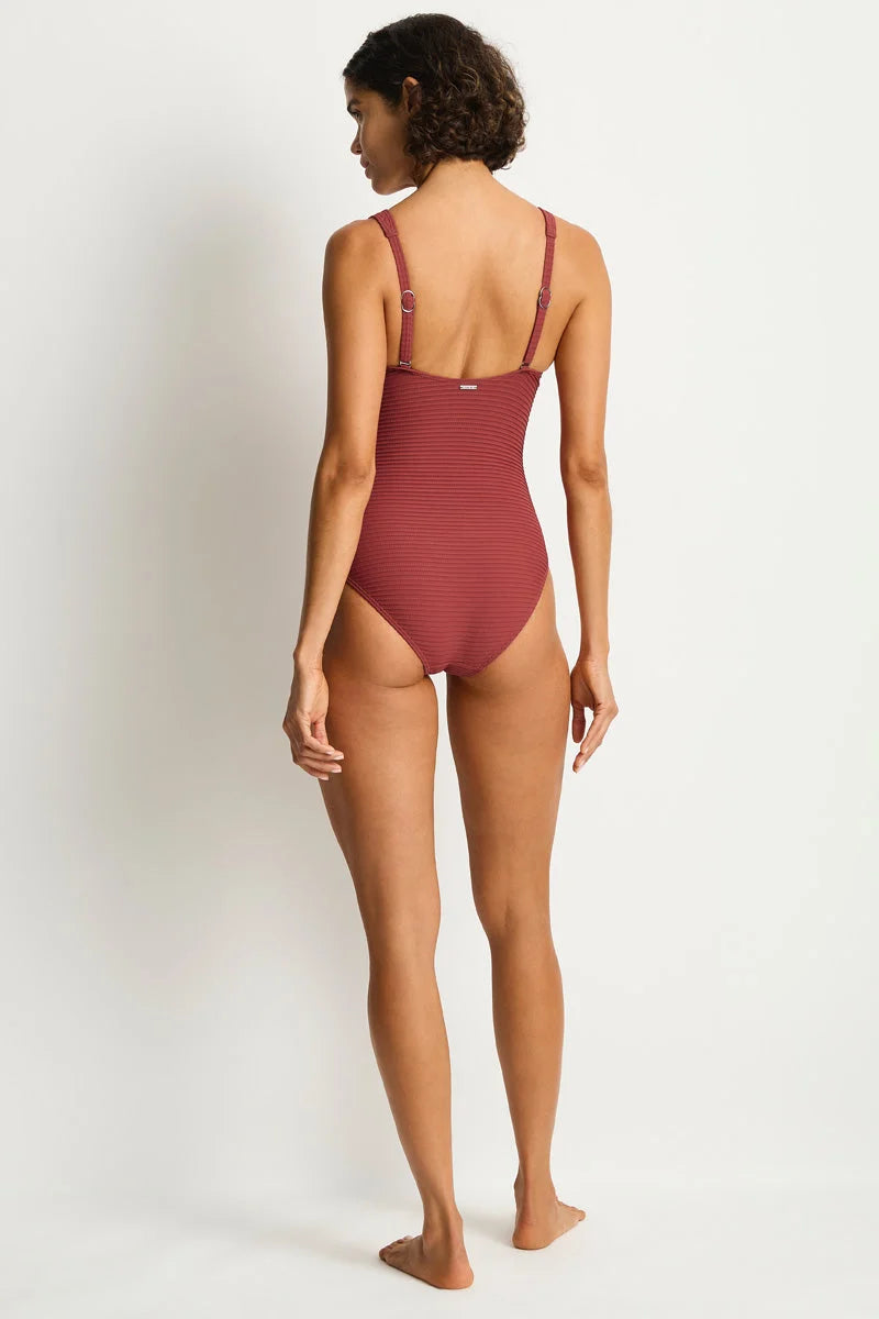 Spinnaker Panel Line One Piece