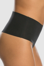 Load image into Gallery viewer, Spanx SP0115 Untietectable Thong Black
