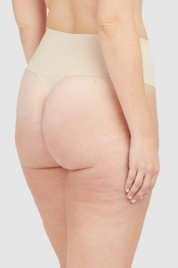 Spanx SP0115 Untietectable Thong Soft Nude