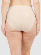 Load image into Gallery viewer, Spanx SP0215 Undietectable Brief Soft Nude

