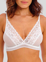 Load image into Gallery viewer, Wacoal Raffine Non Wired Brallette
