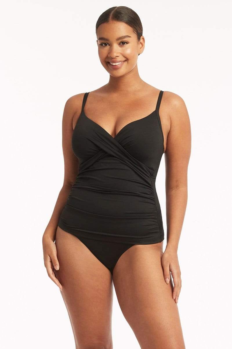 Sea Level Essentials Cross Front DD/E Singlet Top