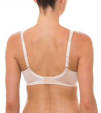 Load image into Gallery viewer, Triumph 10154651 Lacy Minimiser Bra Nude
