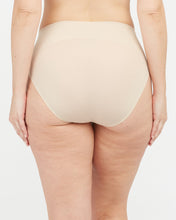Load image into Gallery viewer, Spanx SP0215 Undietectable Brief Soft Nude
