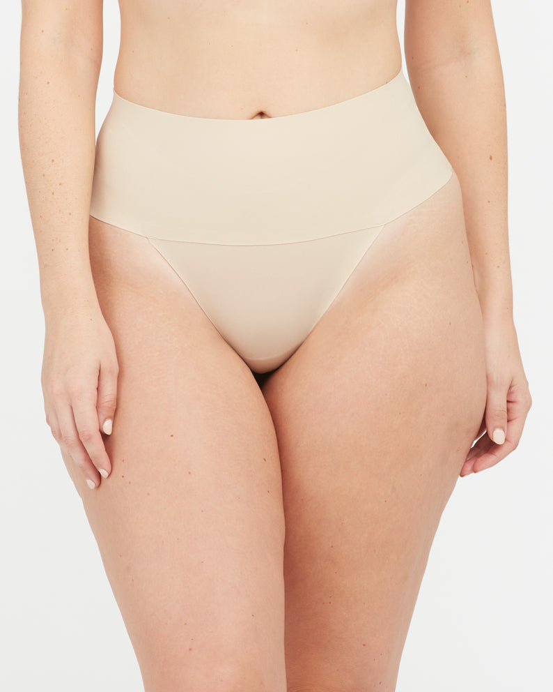 Spanx SP0115 Untietectable Thong Soft Nude